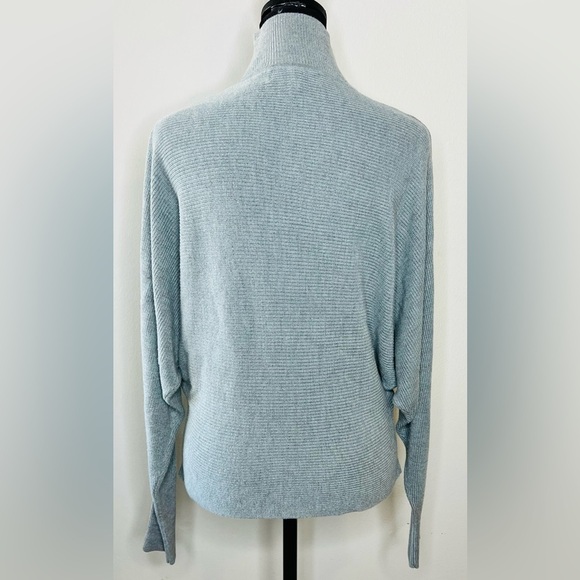 John + Jenn mock turtleneck gray blue knit sweater dolman long sleeve. XS EUC - Picture 6 of 9